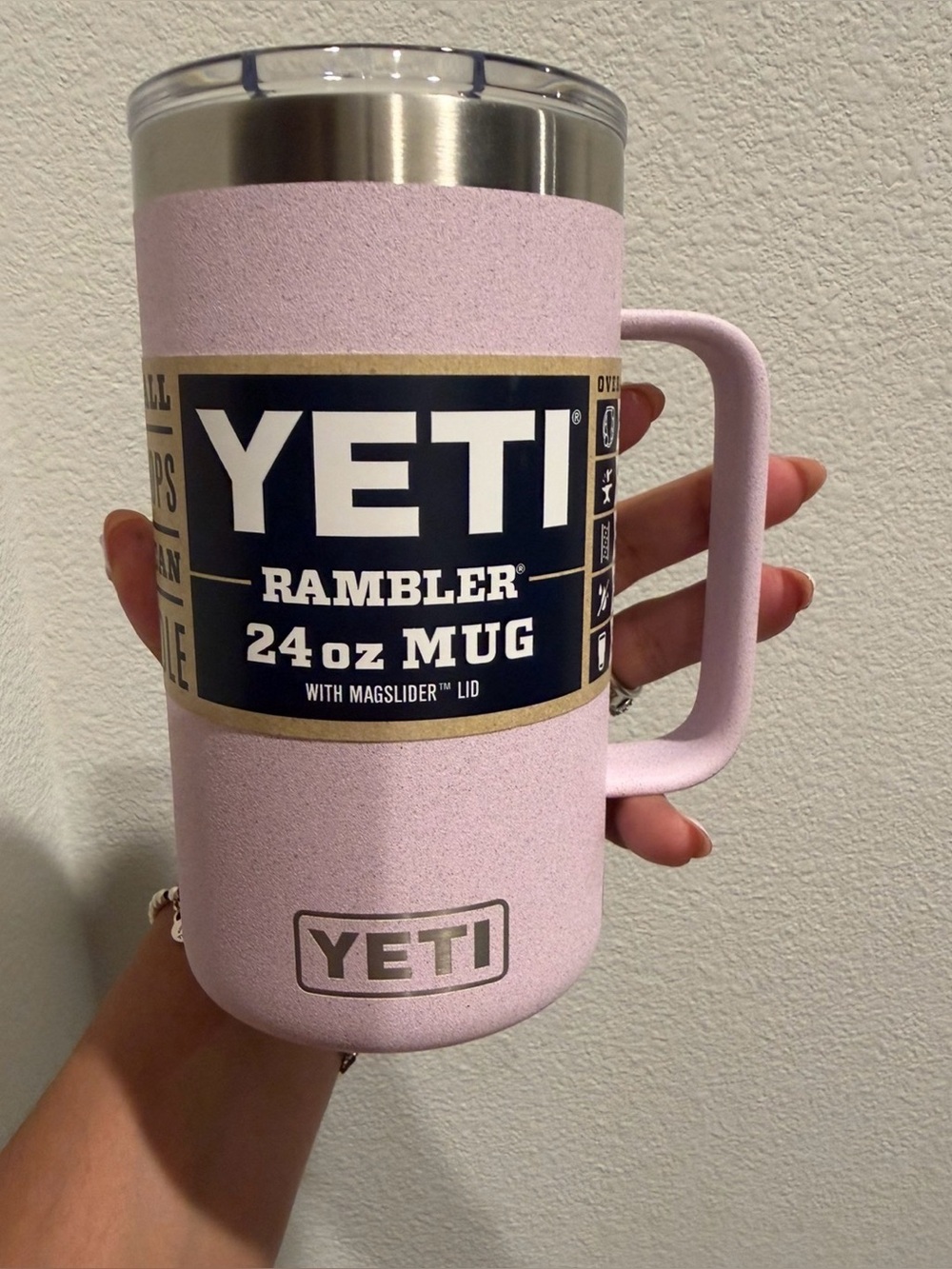 Yeti Rambler 24 oz Mug Stainless Steel Insulated with MagSlider ICE PINK